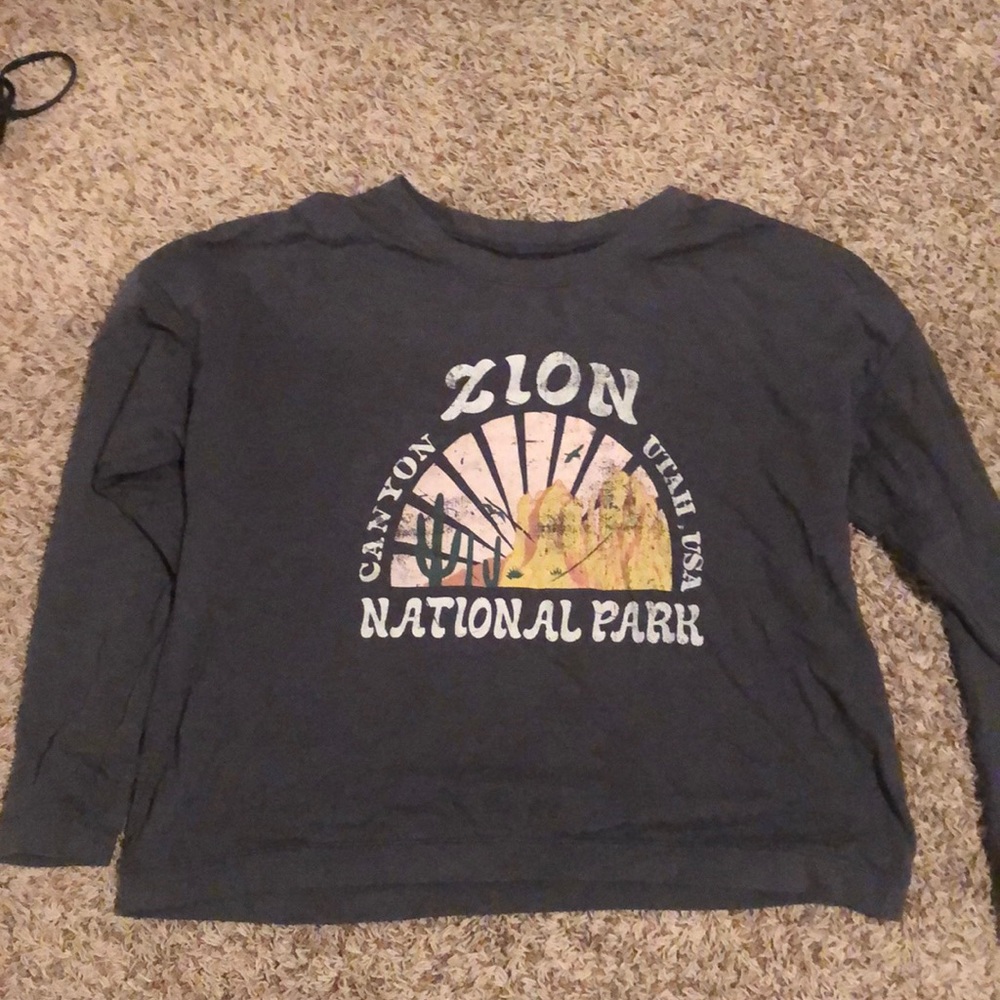 Long sleeve shirt